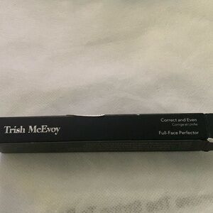 Trish McEvoy Full-Face Perfector